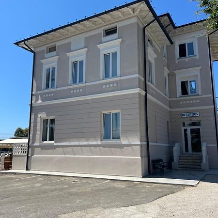Hotel San Valentino Bašanija Zewnętrze zdjęcie